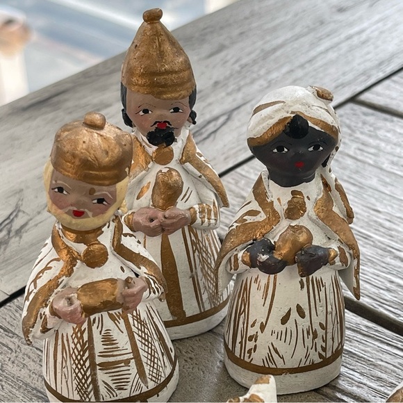 Vintage Mexican Handmade Nativity Scene - Picture 5 of 10